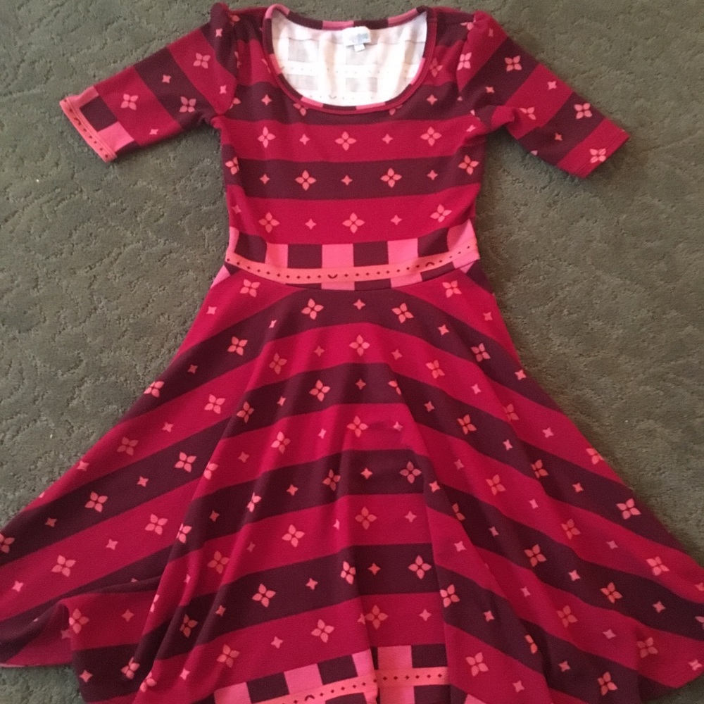 Small lularoe Nicole